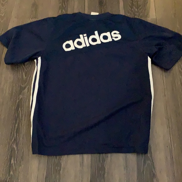 Navy Blue Adidas Tee shirt kids size Large - Picture 2 of 3